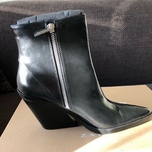 ZARA ankle boots with chunky heel